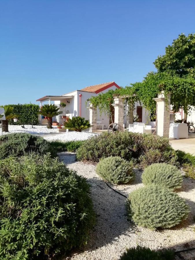 Il Giardino Del Tiglio Bed and Breakfast Uggiano La Chiesa Eksteriør billede