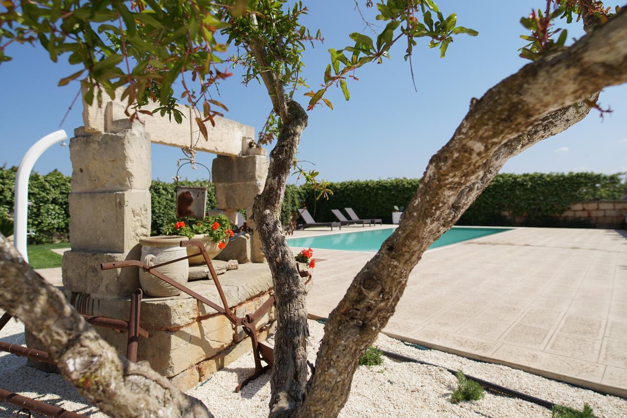 Il Giardino Del Tiglio Bed and Breakfast Uggiano La Chiesa Eksteriør billede