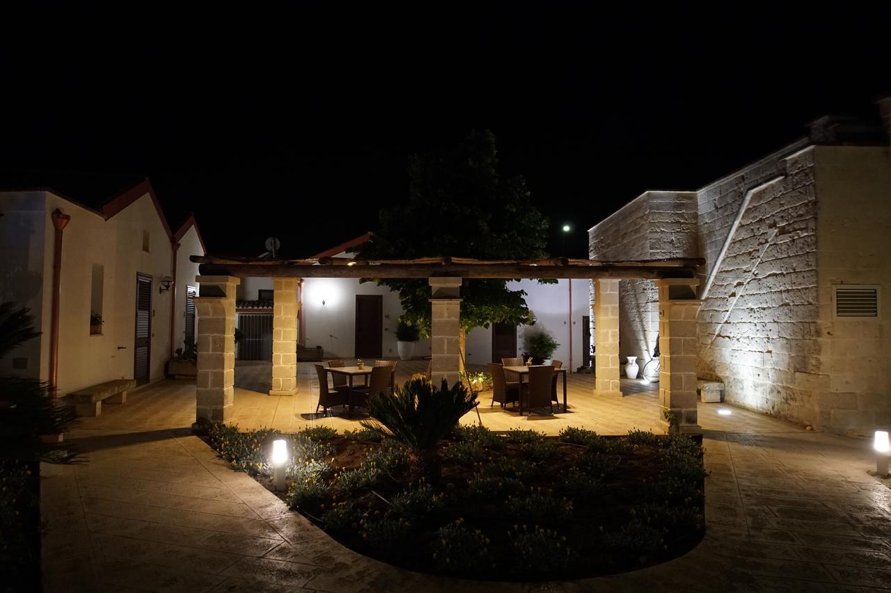 Il Giardino Del Tiglio Bed and Breakfast Uggiano La Chiesa Eksteriør billede