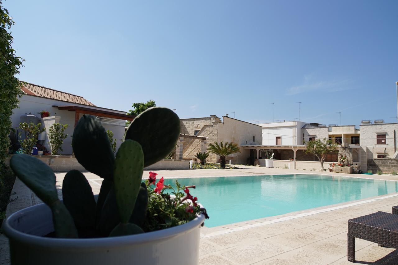 Il Giardino Del Tiglio Bed and Breakfast Uggiano La Chiesa Eksteriør billede